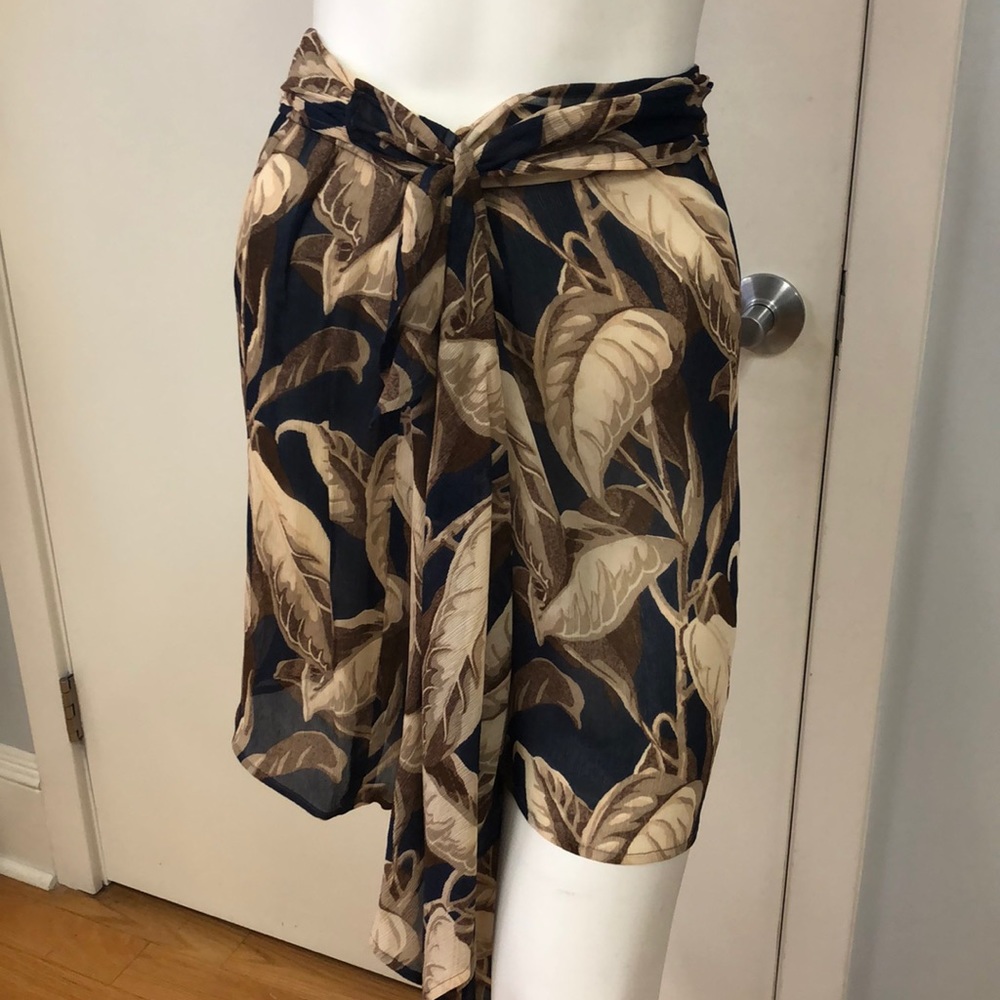 A Line Anne Klein silk wrap skirt size medium